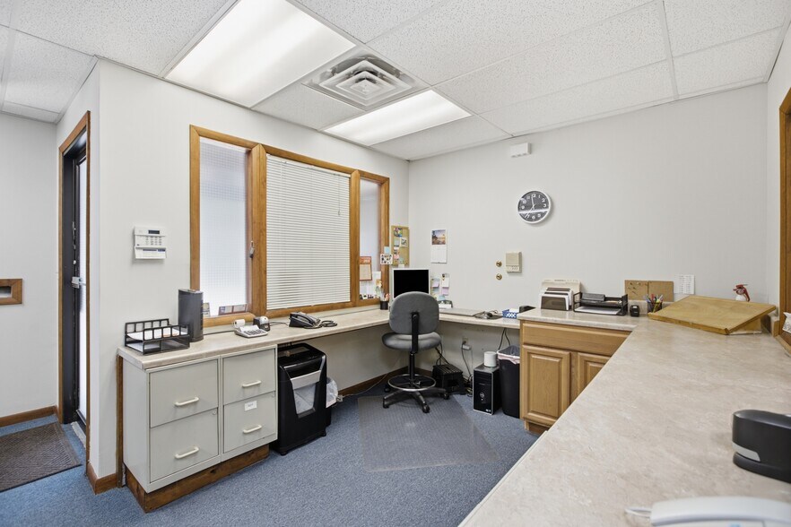 More Photos Of 3519 Bigelow Blvd, Pittsburgh Office For Sale