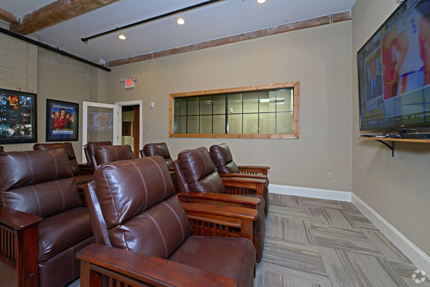 More Photos Of 12 Eagle St, Providence Apartments For Lease