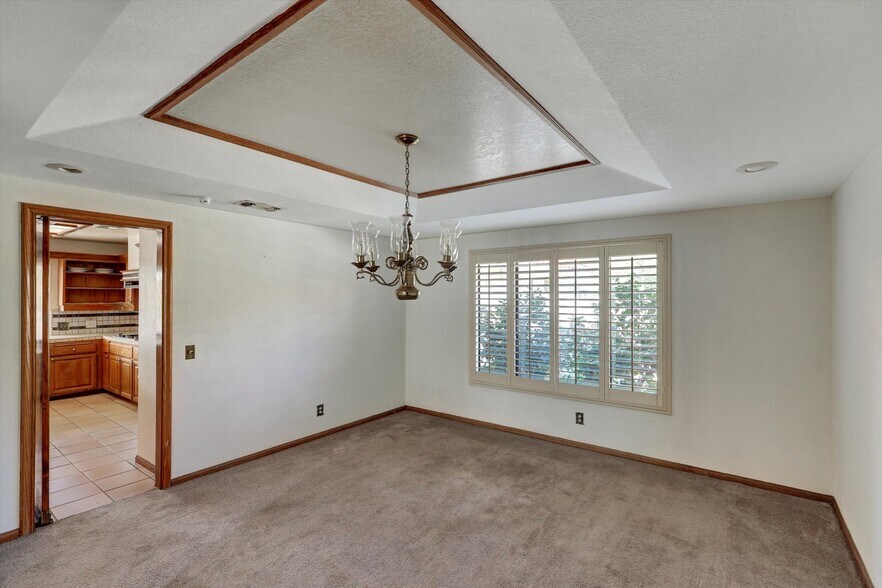 More Photos Of 784 Pomello Dr, Claremont Assisted Living For Lease