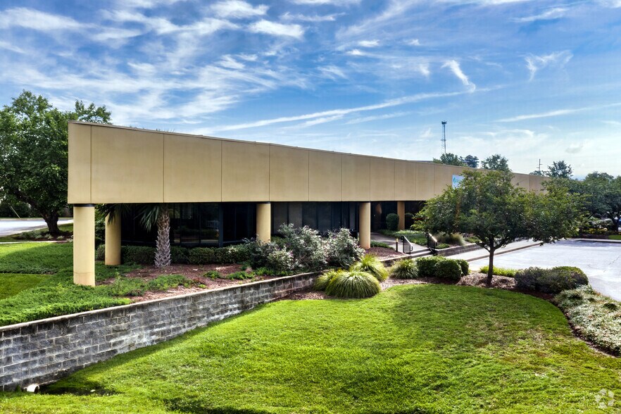 More Photos Of 130 Pinnacle Point Ct, Columbia Warehouse For Lease