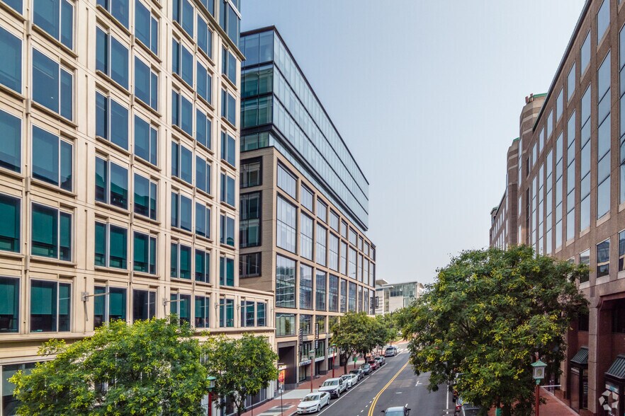 More Photos Of 700 K St NW, Washington Office For Lease