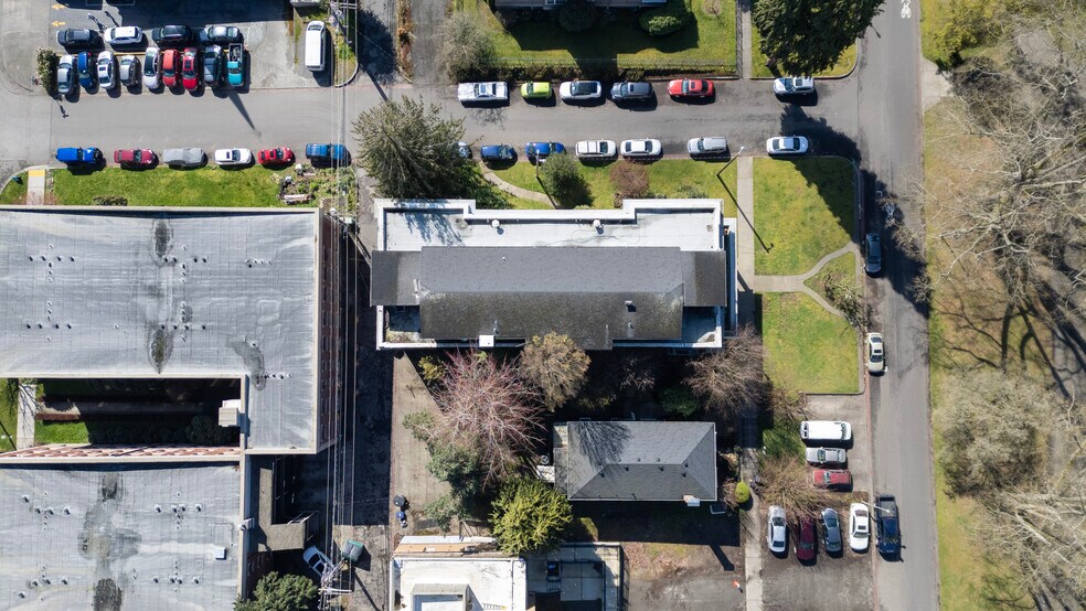 More Photos Of , Tacoma Multifamily For Sale