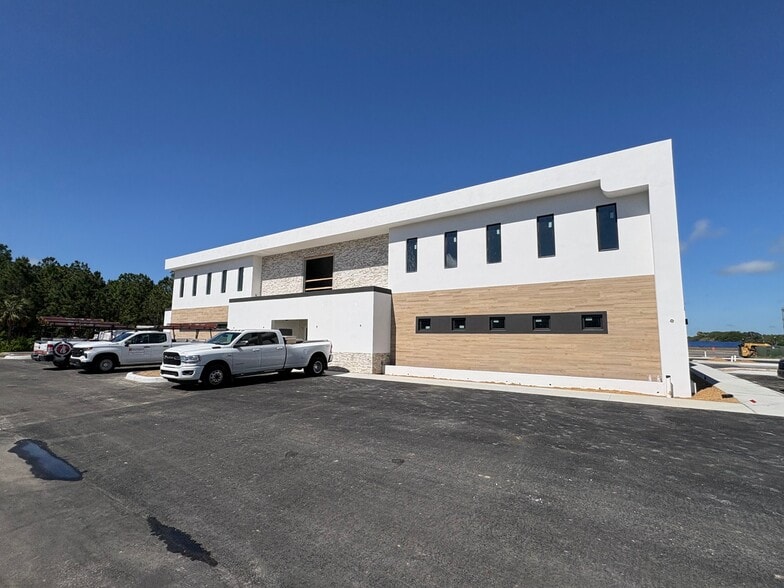 More Photos Of 4416 Bruce B Downs Blvd, Wesley Chapel Medical For Lease