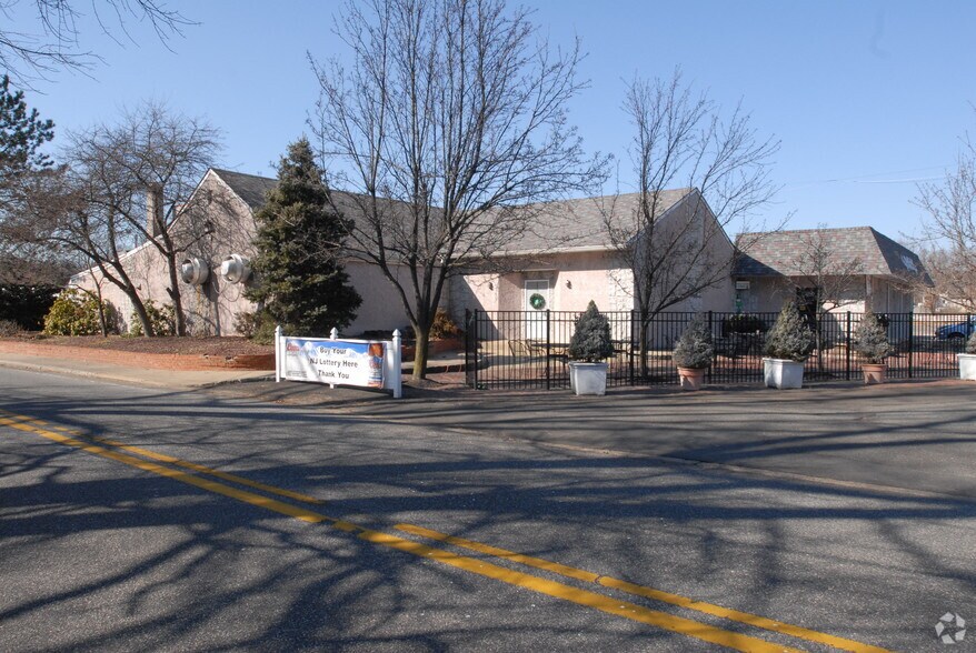 405 Spotswood Gravel Hill Rd, Monroe Township, NJ 08831 Restaurant For Sale