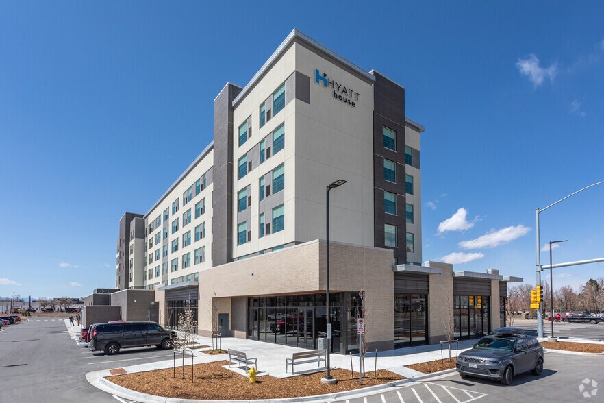 More Photos Of 12230 E Colfax Ave, Aurora Hotel For Lease