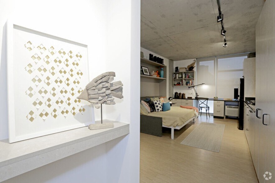 More Photos Of 1519 N Fremont St, Chicago Apartments For Lease