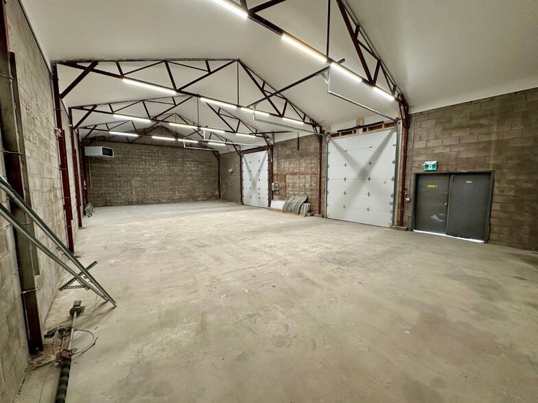 More Photos Of 670 Development Dr, Kingston Industrial For Lease