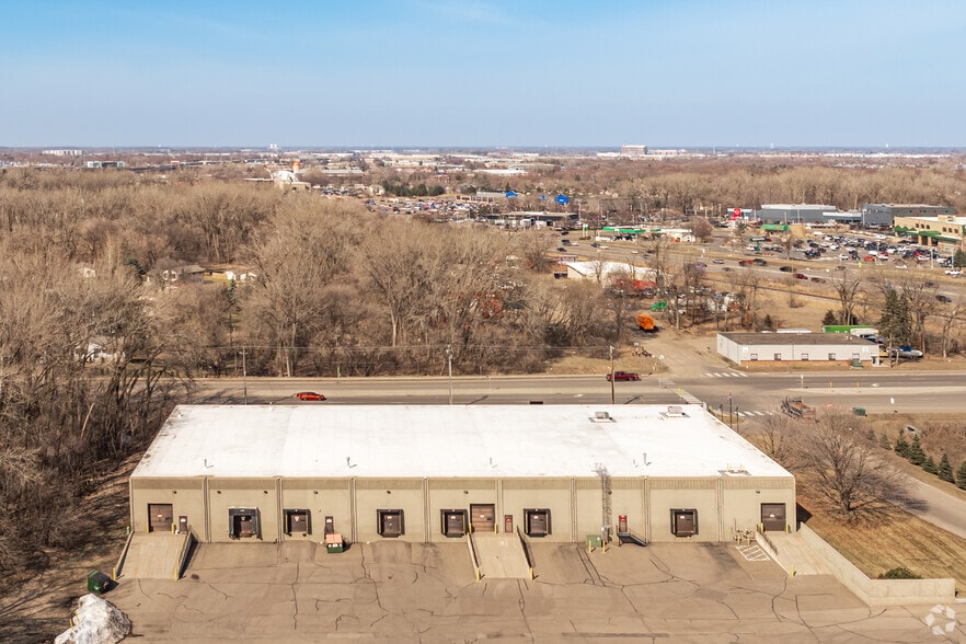 More Photos Of 8301 Brooklyn Blvd, Brooklyn Park Warehouse For Lease