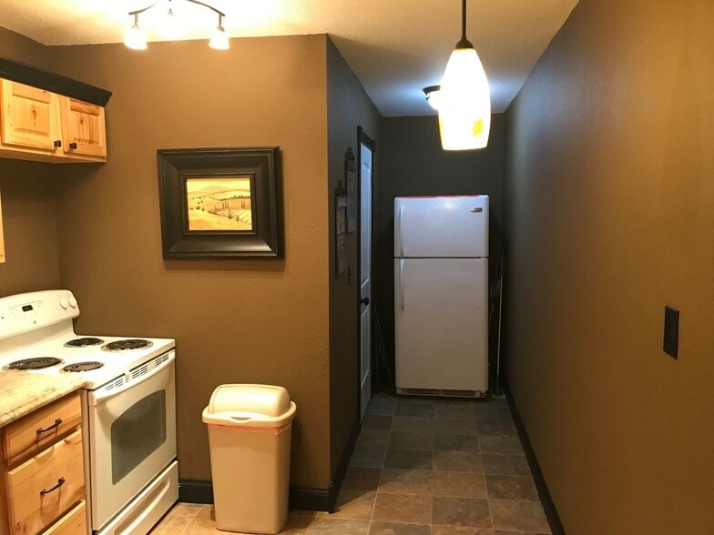 More Photos Of 15279 Rankin Ave, Dunlap Office Residential For Sale