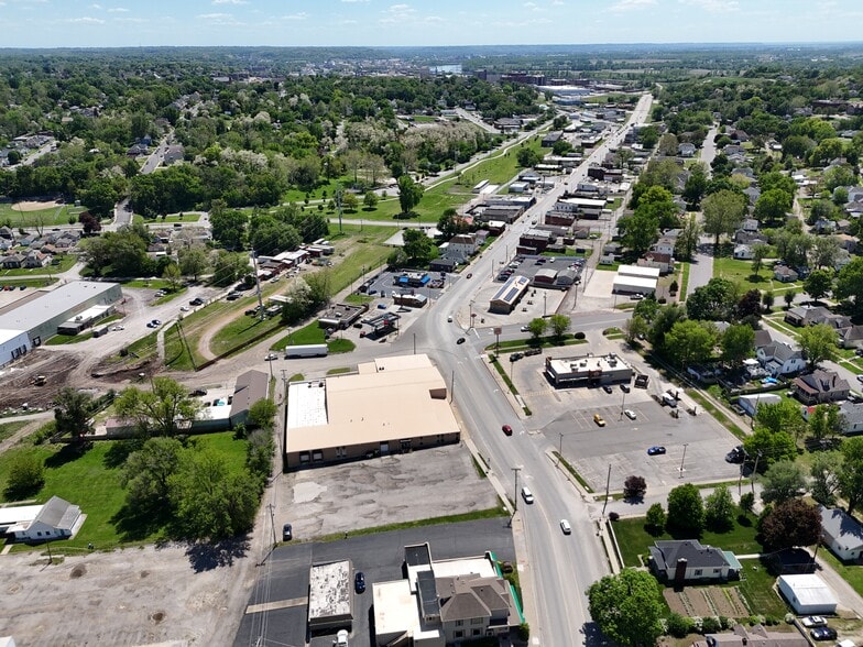 More Photos Of 2305 Saint Joseph Ave, Saint Joseph Warehouse For Sale