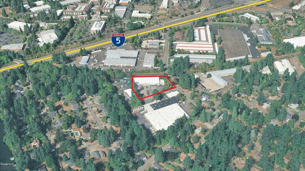 More Photos Of 6730 McEwan Rd, Lake Oswego Manufacturing For Lease