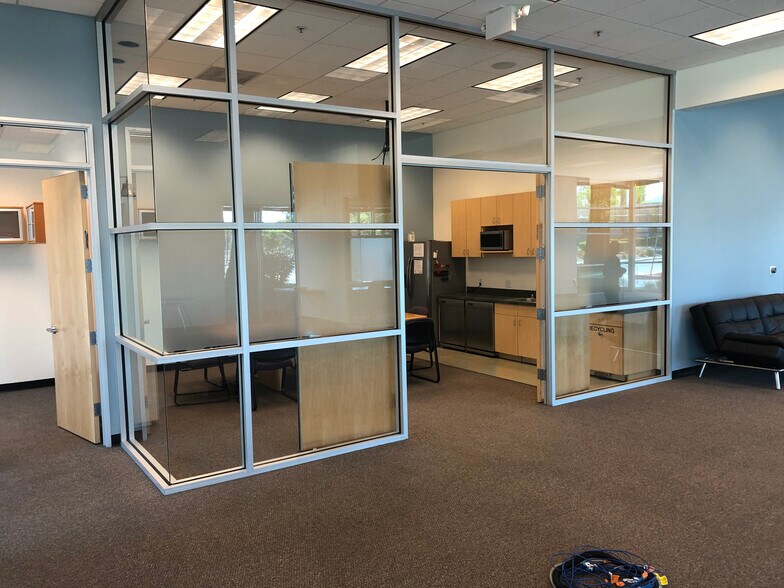 More Photos Of 555 Clyde Ave, Mountain View Office For Lease