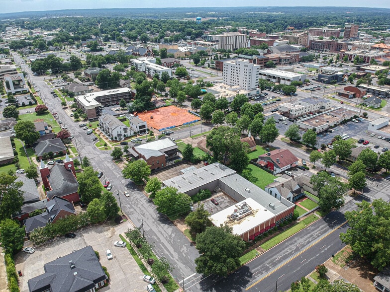 More Photos Of , Tuscaloosa Unknown For Sale