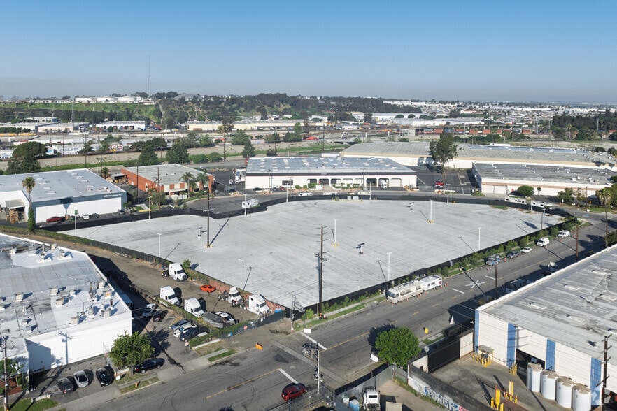 More Photos Of 2880 E Ana St, Compton Land For Lease