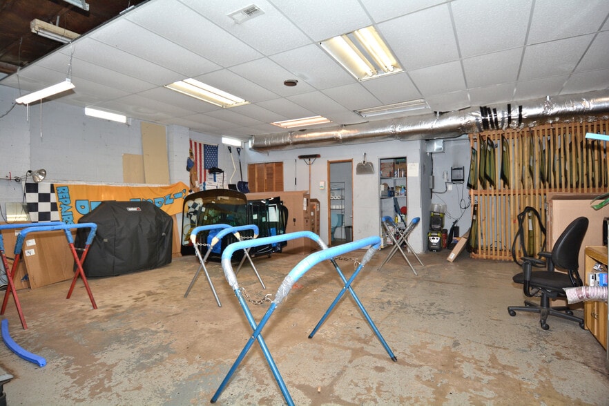 More Photos Of 470 Route 22 West, White House Station Auto Repair For Sale