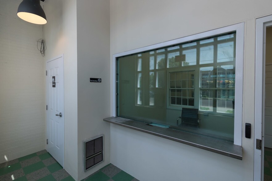 More Photos Of 135 Clarence St, Bridgeport Office For Sale