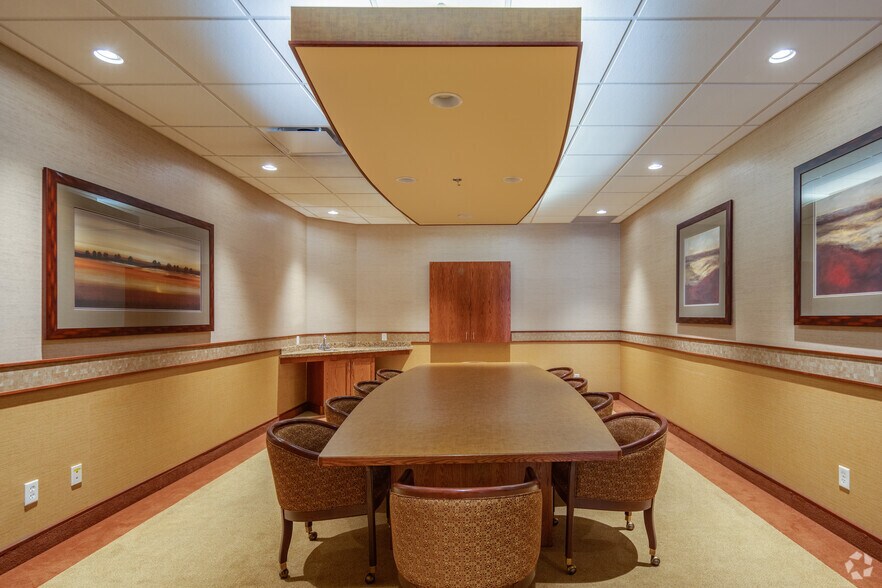 More Photos Of 5455 152nd St, Surrey Unknown For Lease