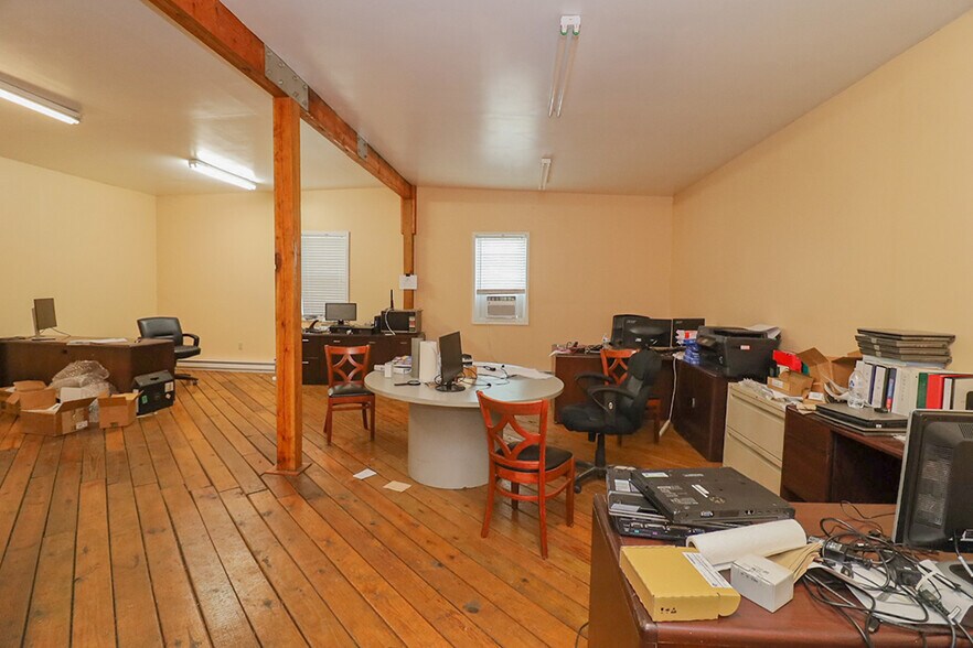 More Photos Of 704 California Ave, Rochester Industrial For Sale