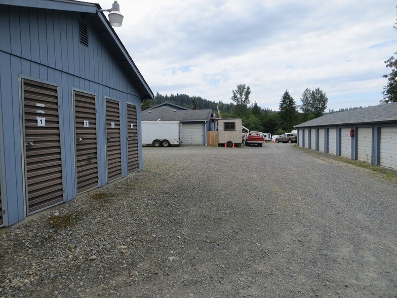 More Photos Of 820 State Route 161 N, Eatonville Self Storage For Lease