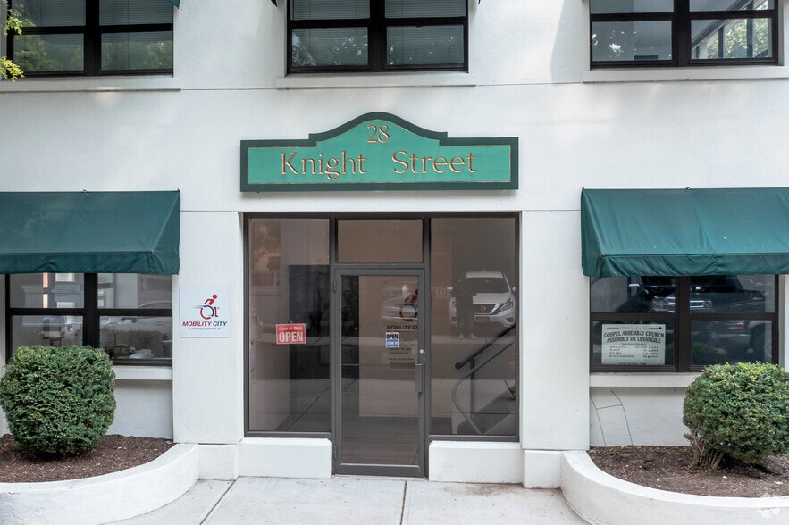 More Photos Of 28 Knight St, Norwalk Storefront Retail Office For Lease