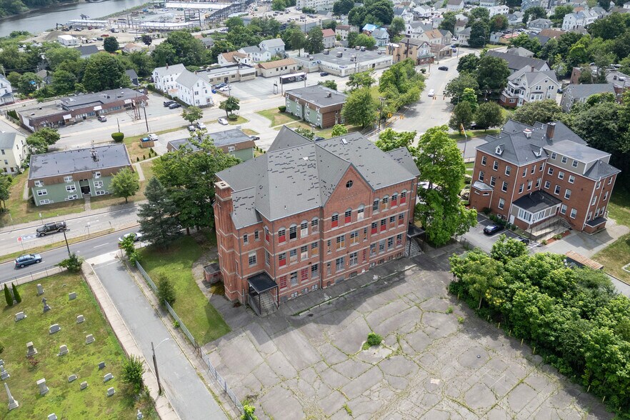More Photos Of 167 George St, Pawtucket Apartments For Sale