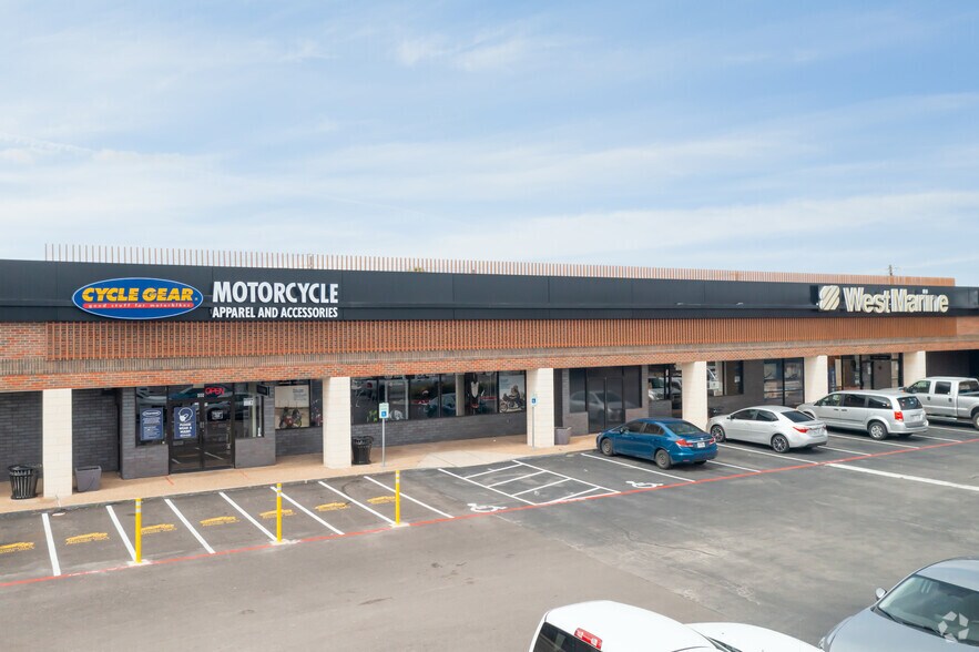 More Photos Of 9070 Research Blvd, Austin Unknown For Lease