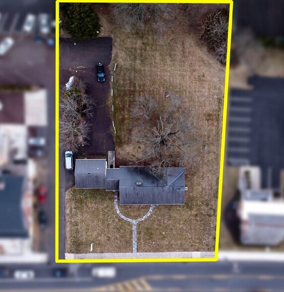 More Photos Of 650 E Broad St, Souderton Freestanding For Sale