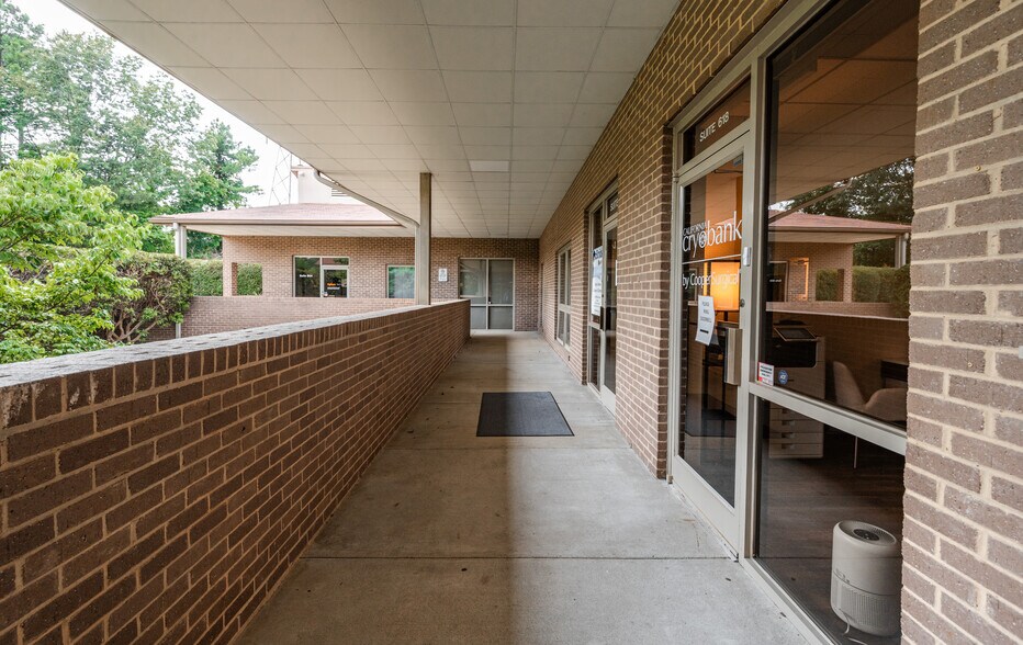 More Photos Of 2609 N Duke St, Durham Medical For Lease