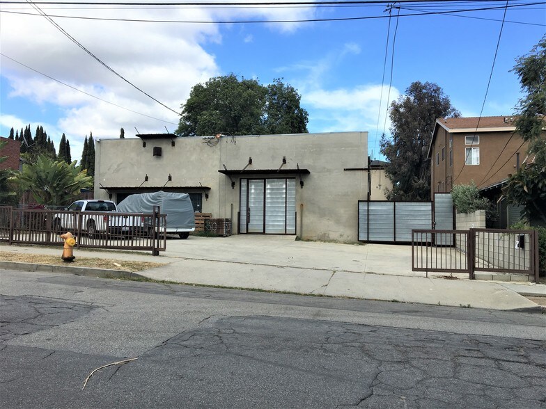 More Photos Of 1390 Newport Ave, Long Beach Service For Sale