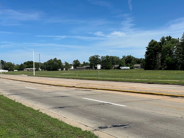More Photos Of 2011 26th N, Wisconsin Rapids Land For Sale