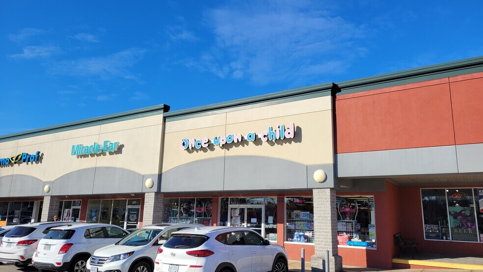 More Photos Of 7501-7537 Mentor Ave, Mentor General Retail For Lease