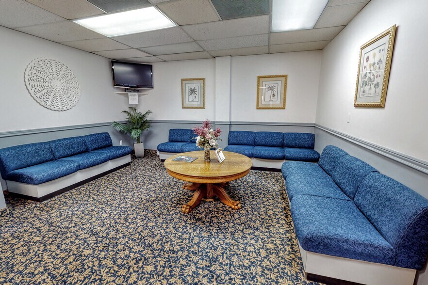 More Photos Of 545 Island Rd, Ramsey Medical For Lease