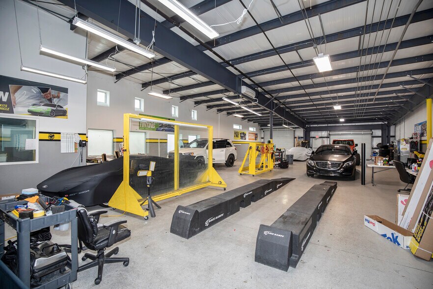 More Photos Of 145 Magellan Cir, Webster Light Distribution For Sale