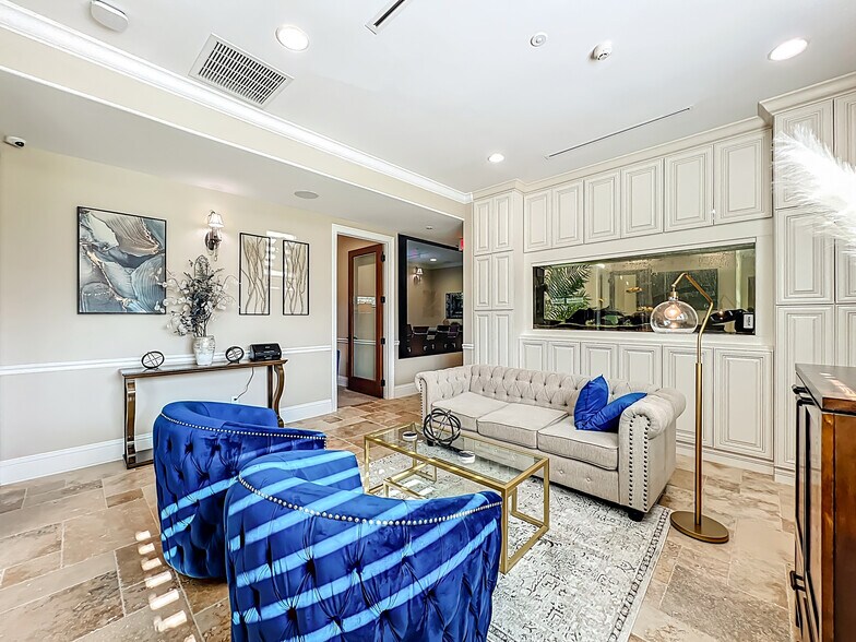 More Photos Of 4850 Holopaw Rd, Saint Cloud Office For Sale