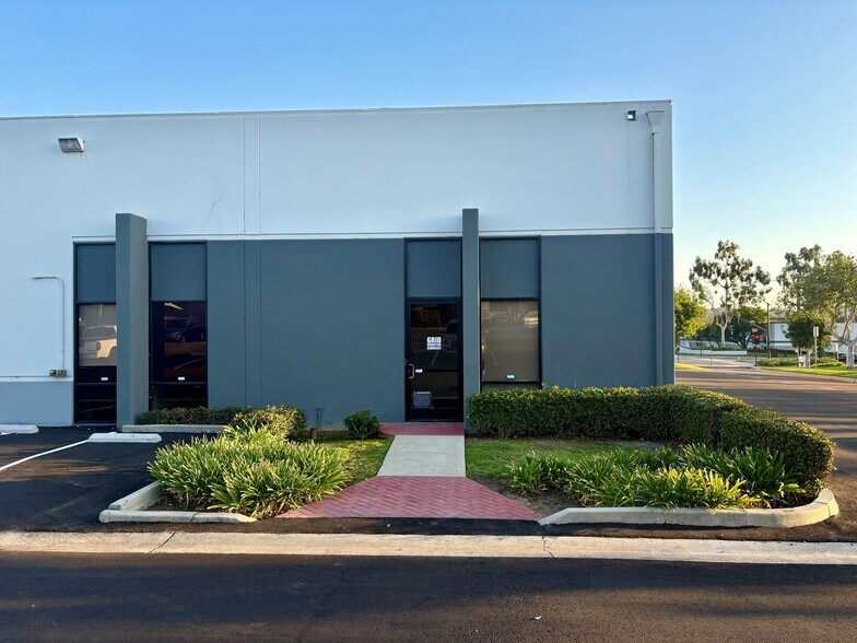 More Photos Of 519-525 W Terrace Dr, San Dimas Warehouse For Sale