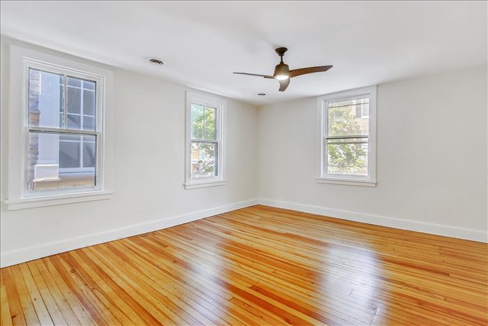 More Photos Of 41-45 N Market St, Frederick Storefront Retail Office For Lease