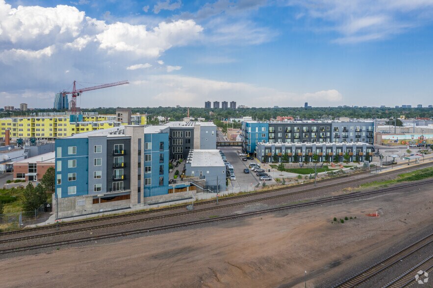 More Photos Of 415 S Cherokee St, Denver Apartments For Lease