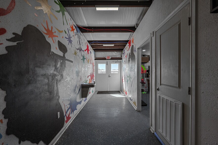 More Photos Of 5605 Texas Highway 107, Mission Sports And Entertainment For Sale