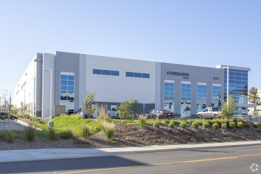 More Photos Of 2455 Conejo Spectrum St, Thousand Oaks Unknown For Lease