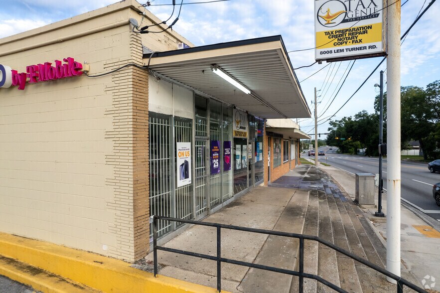More Photos Of 8010-8014 Lem Turner Rd, Jacksonville Storefront Retail Office For Lease