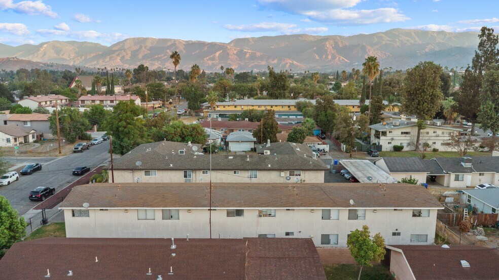 More Photos Of 1479 N Lugo Ave, San Bernardino Apartments For Sale