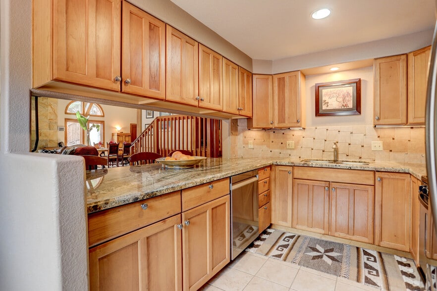 More Photos Of 468 Riverside Dr, Lyons Specialty For Sale