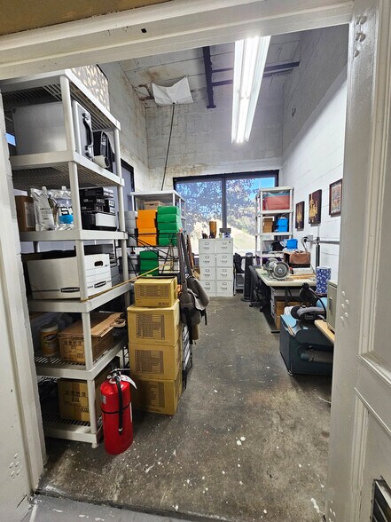 More Photos Of 410-450 North Ave E, Cranford Warehouse For Lease