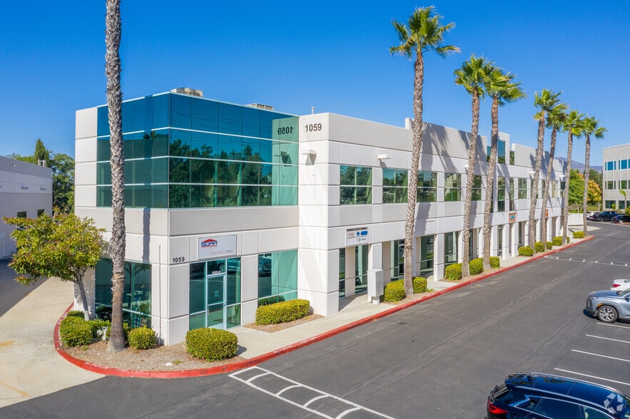 More Photos Of 1057 Tierra del Rey, Chula Vista Flex For Lease