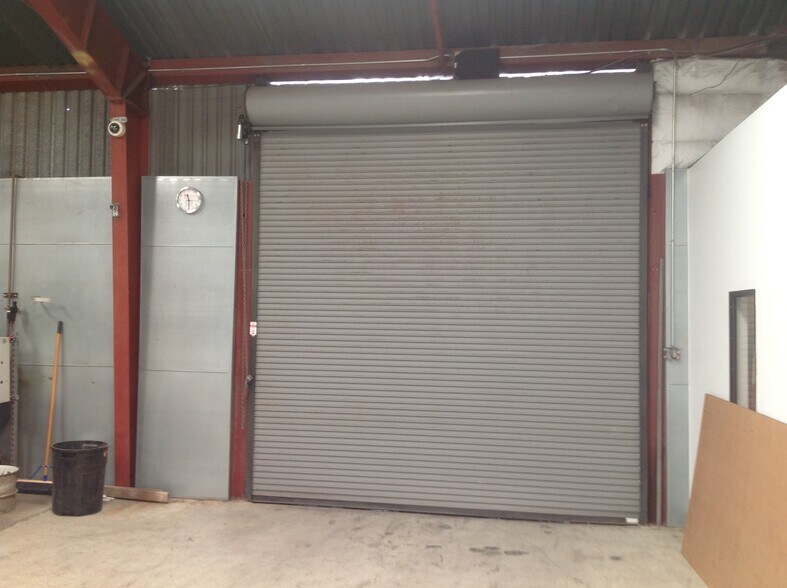 More Photos Of 4120 E Madison St, Phoenix Warehouse For Lease