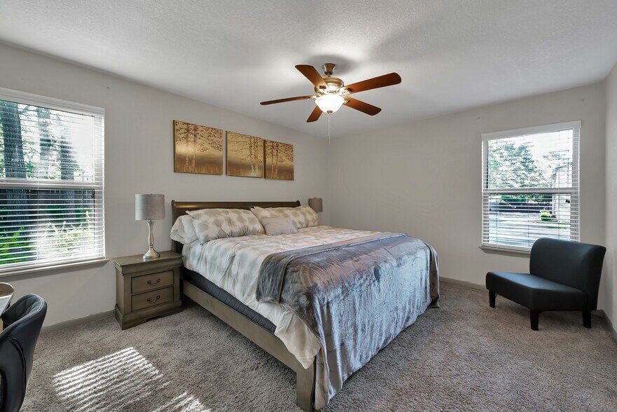 More Photos Of 510 Billie Bess Ln, Conroe Apartments For Sale