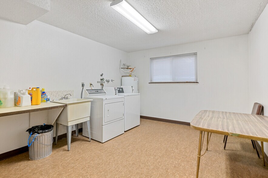 More Photos Of 2318 Yale Ave E, Seattle Apartments For Sale