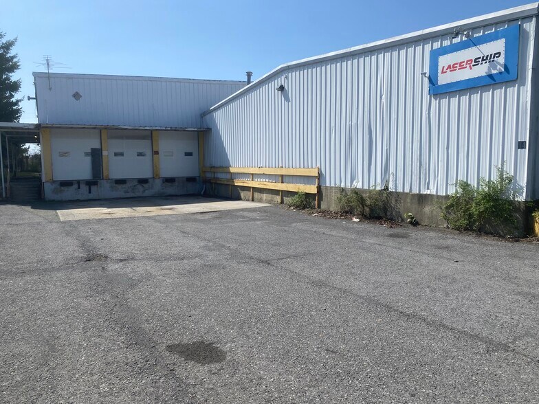 More Photos Of 14 Kraft Ave, Albany Warehouse For Sale