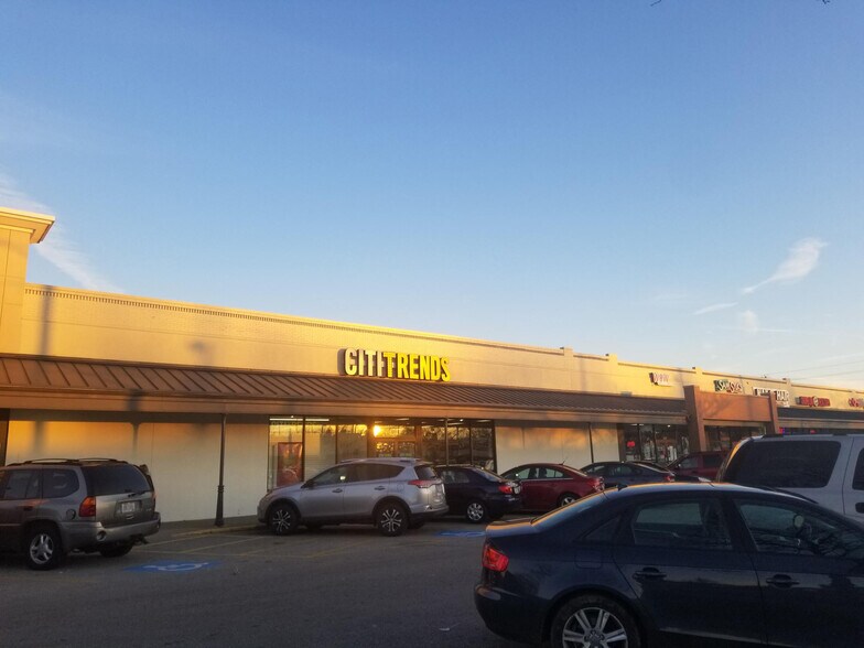 More Photos Of 5200-5302 Memphis Ave, Cleveland Unknown For Lease