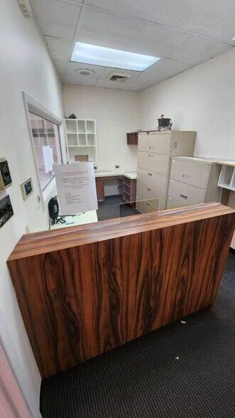 More Photos Of 1579-1585 Central Park Ave, Yonkers Freestanding For Lease